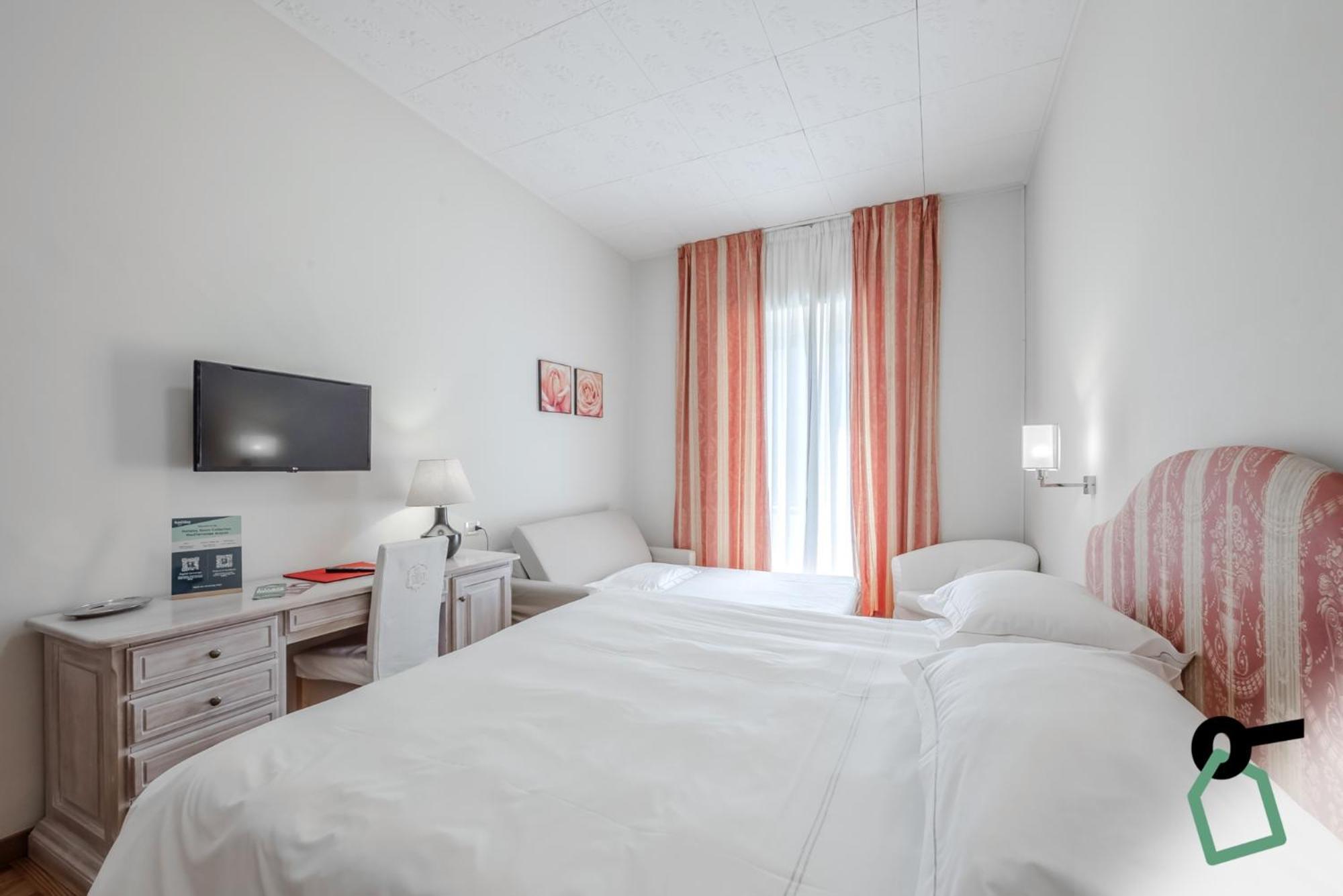 Hotiday Room Collection - Mediterranee Alassio Exterior foto