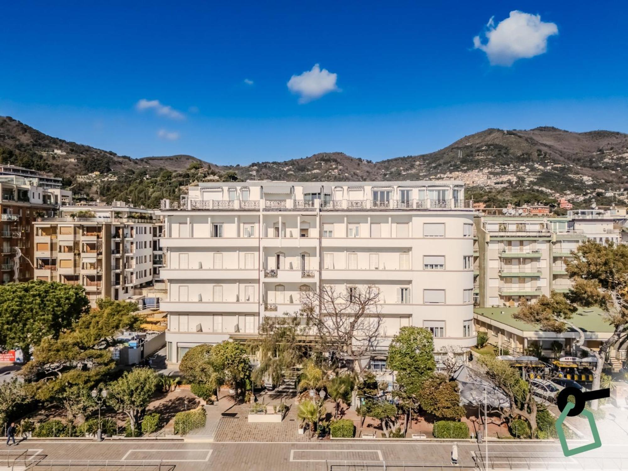 Hotiday Room Collection - Mediterranee Alassio Exterior foto
