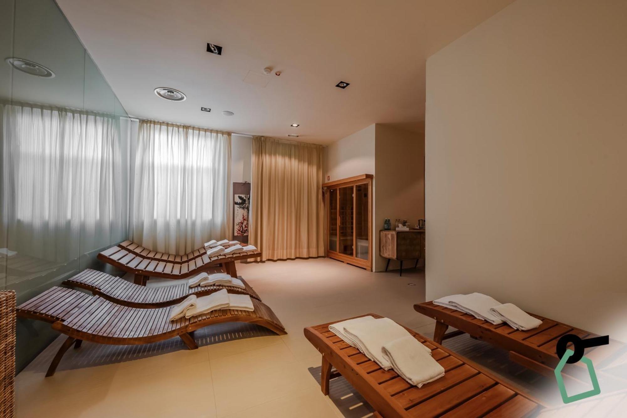 Hotiday Room Collection - Mediterranee Alassio Exterior foto